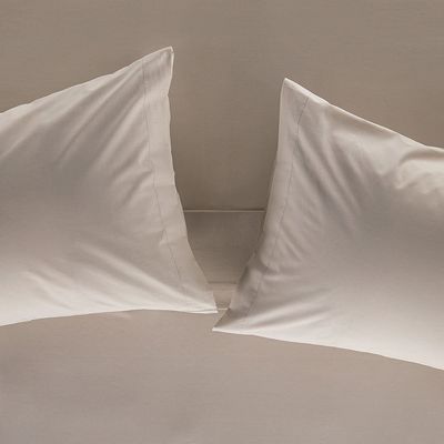 Imagen 2 del producto Sábana 180 Hilos Lisa Arena Súper King