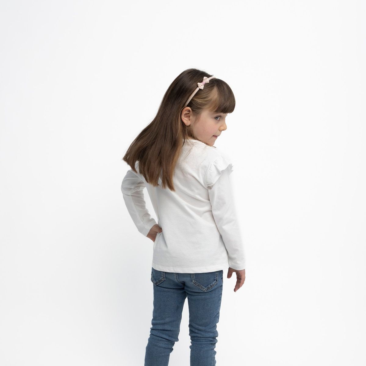 BLUEY - Polera Manga Larga Niña Abrazo Blanco Bluey