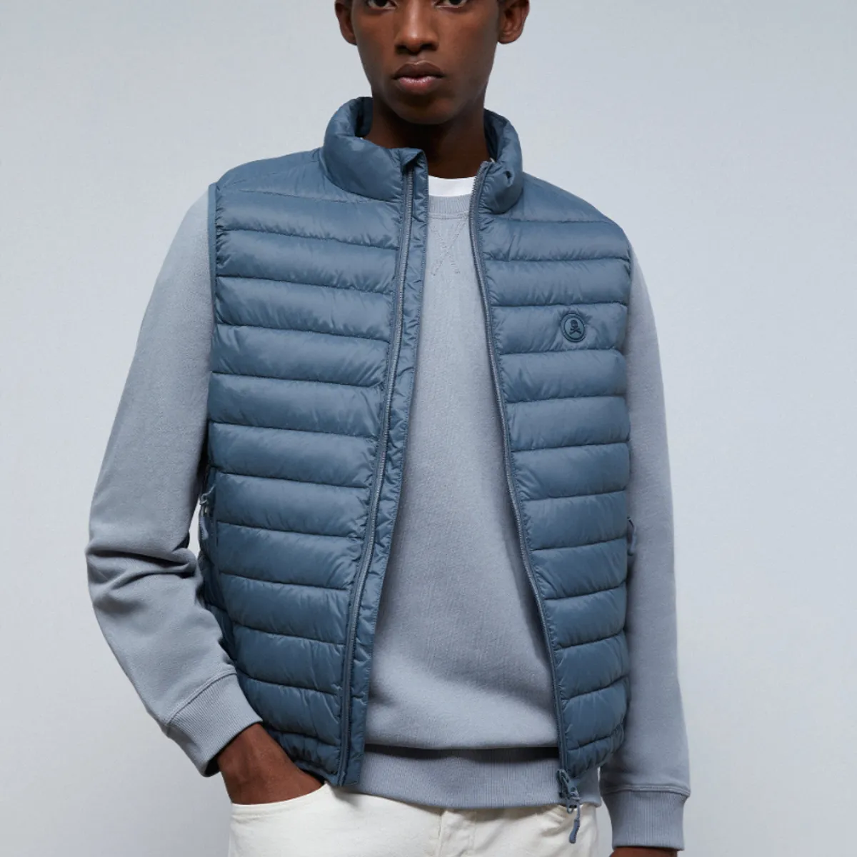 SCALPERS - Chaleco Acolchado Calavera Greyish Blue