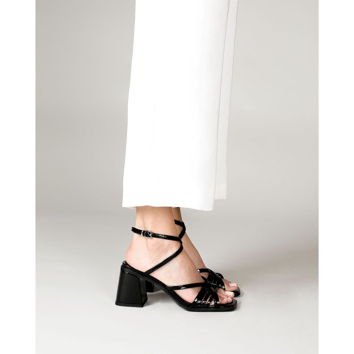 MIM - Sandalias Mim Deva Negro