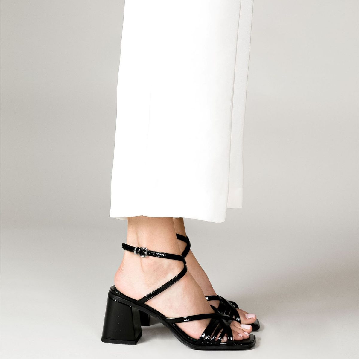 MIM - Sandalias Mim Deva Negro