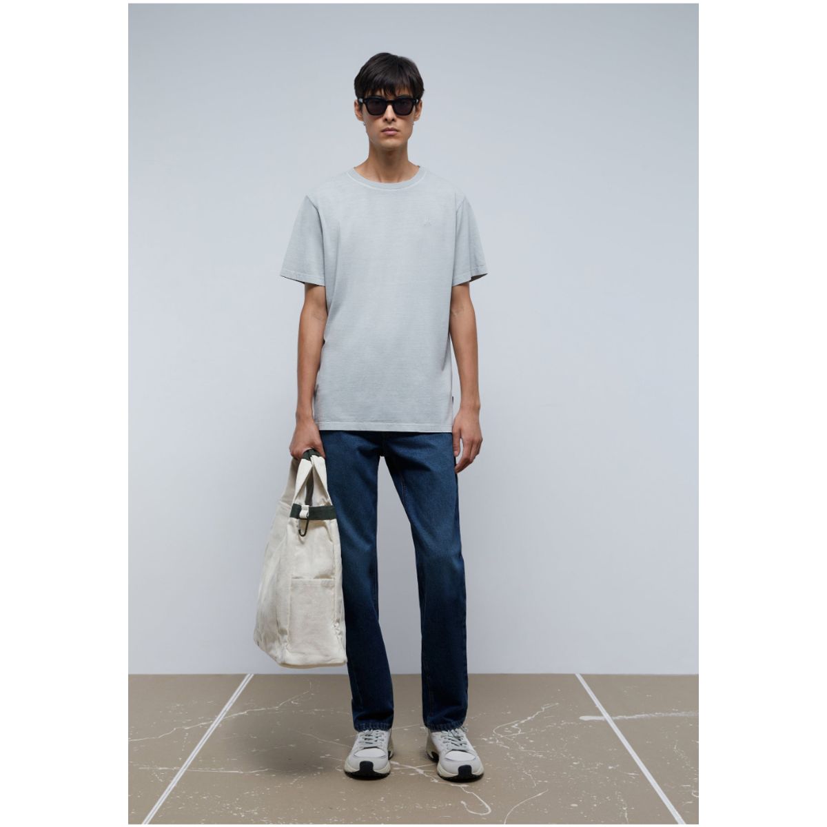 SCALPERS - Polera Básica Calavera Light Grey