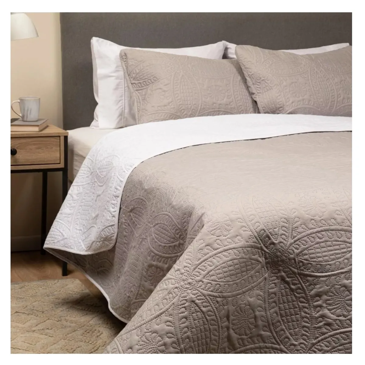 GENERICO - Cubrecama Quilt Reversible +funda Almohada 2 Plazas 240x260