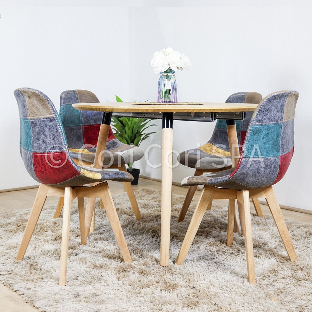 CORI CORI - Comedor Mesa Expandible (100-140-180CMS) + 4 sillas Patchwork Ecocuero