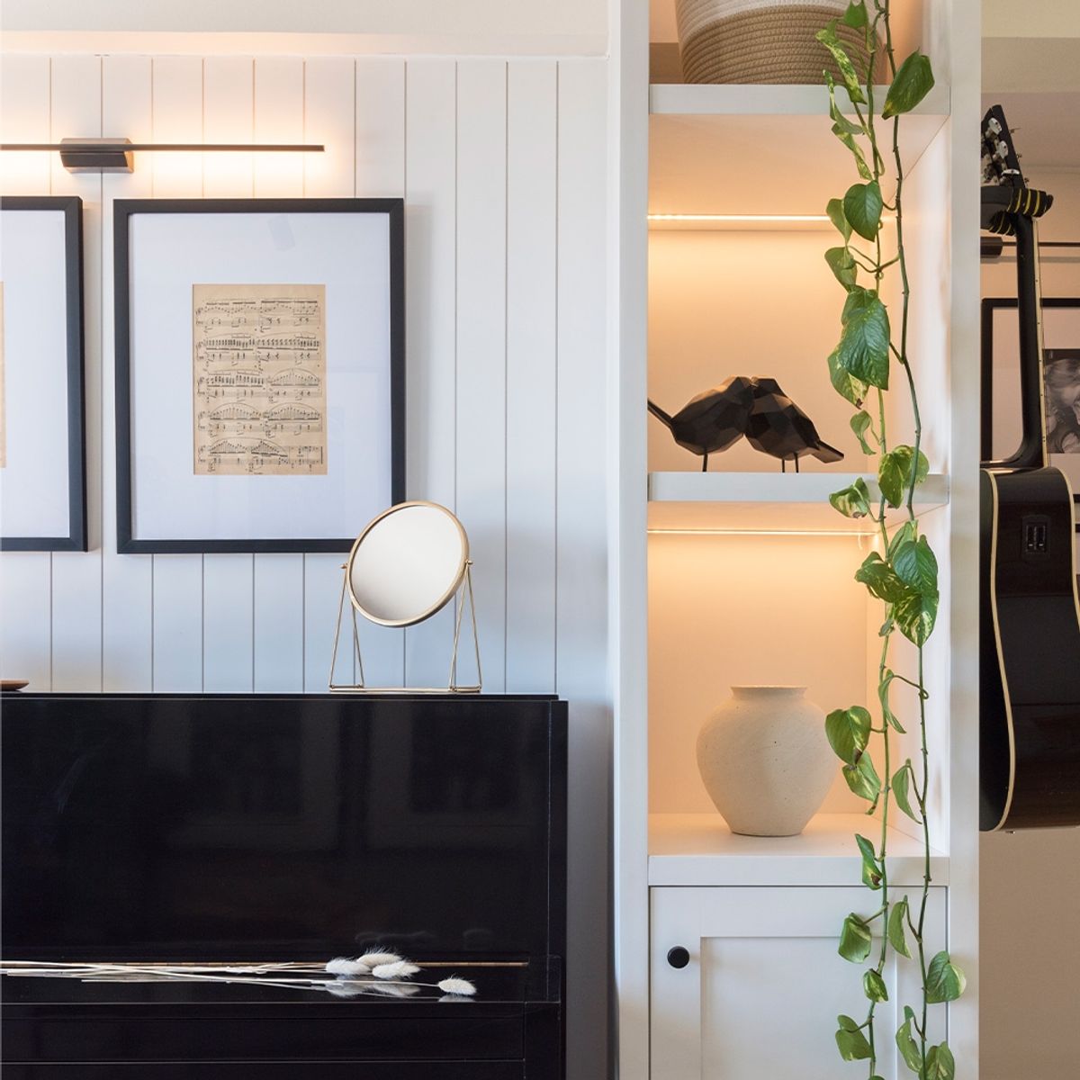 ANTICO HOME - Figura Pájaro Resina Negro Chucao Antico Home