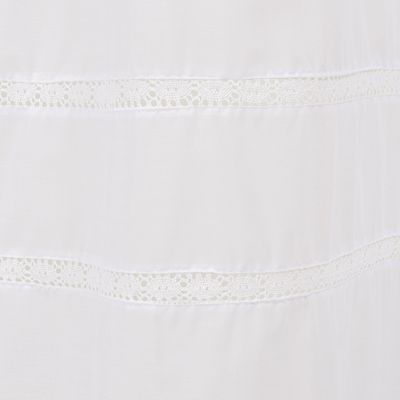 Imagen 2 del producto Cortina de baño color blanco bolillo 180 x 180 cms