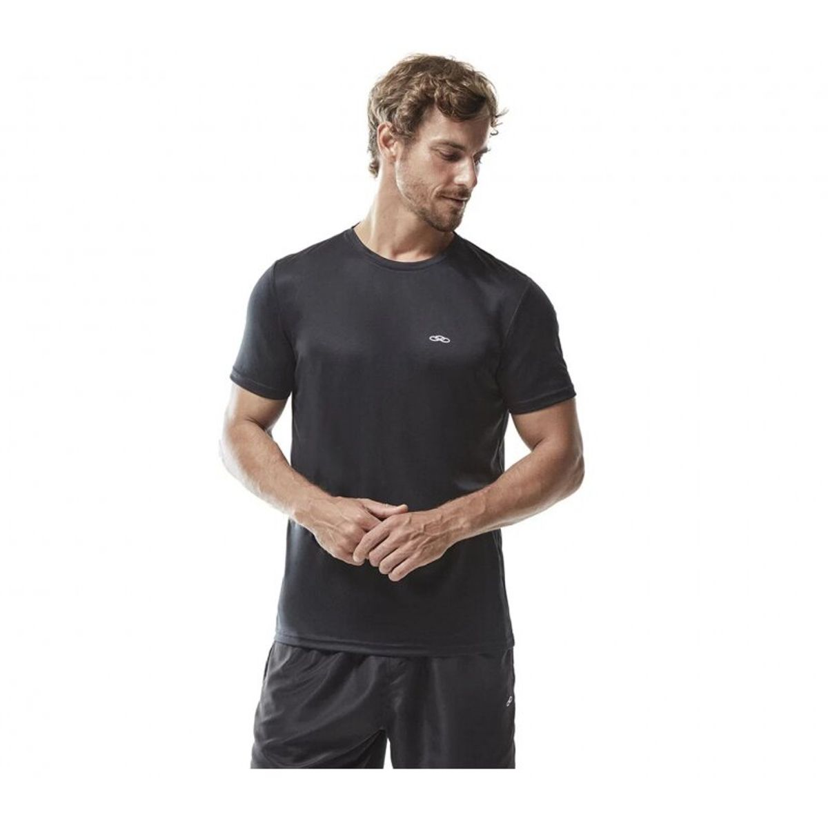 OLYMPIKUS - Polera Essential Negro Olympikus