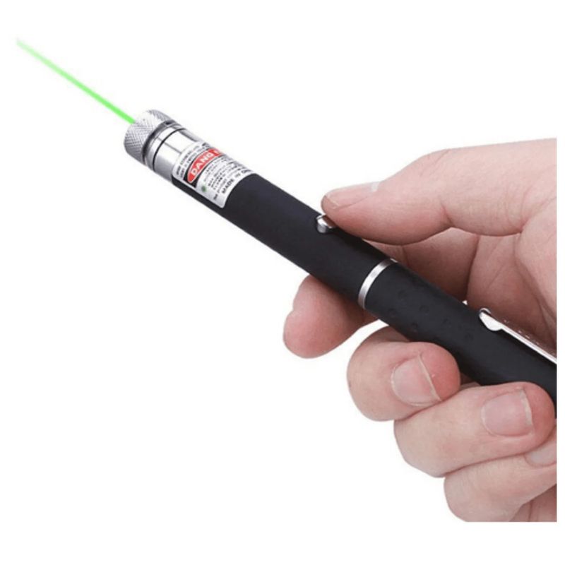 GENERICO - Puntero Laser Con Baterías Color Verde