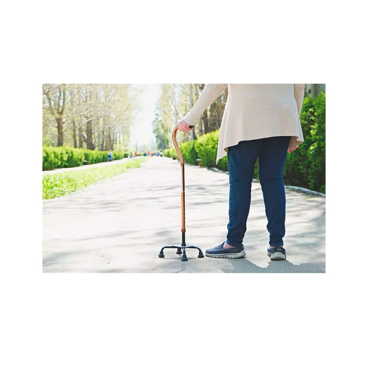 GENERICO - Baston De 4 Patas Mayor Soporte Anciano