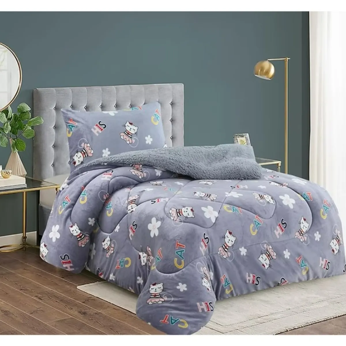 COMPRAPO - Cobertor Chiporro Infantil Gatitas Fresa + 1 Funda 1,5 Plaza