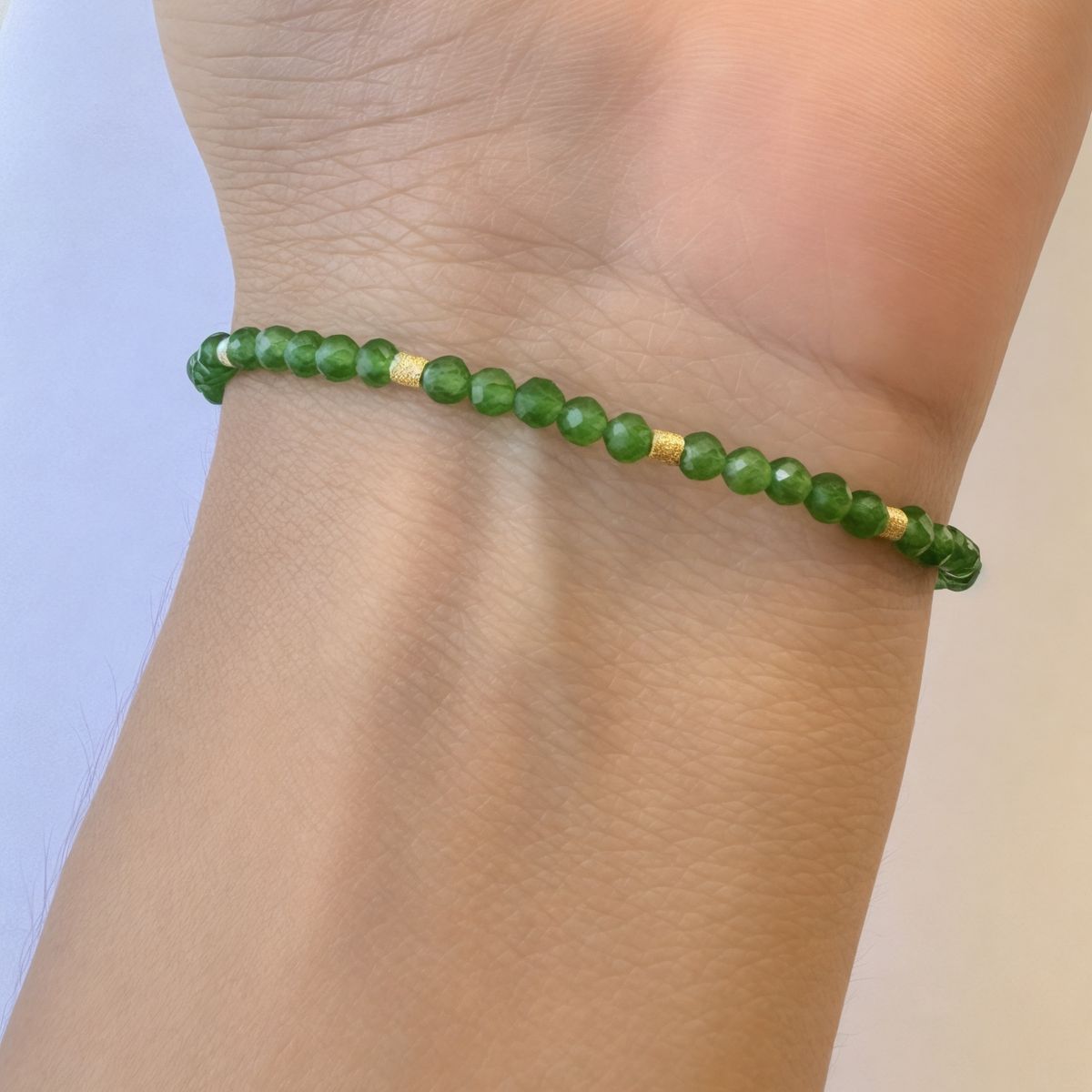 COGGIOLA - Pulsera Helen Jade Facetado Mostacillas Enchapadas Oro 18K