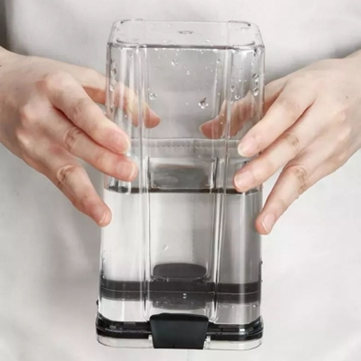 GENERICO - Contenedor Hermético De Alimentos Apilable 1800 Ml