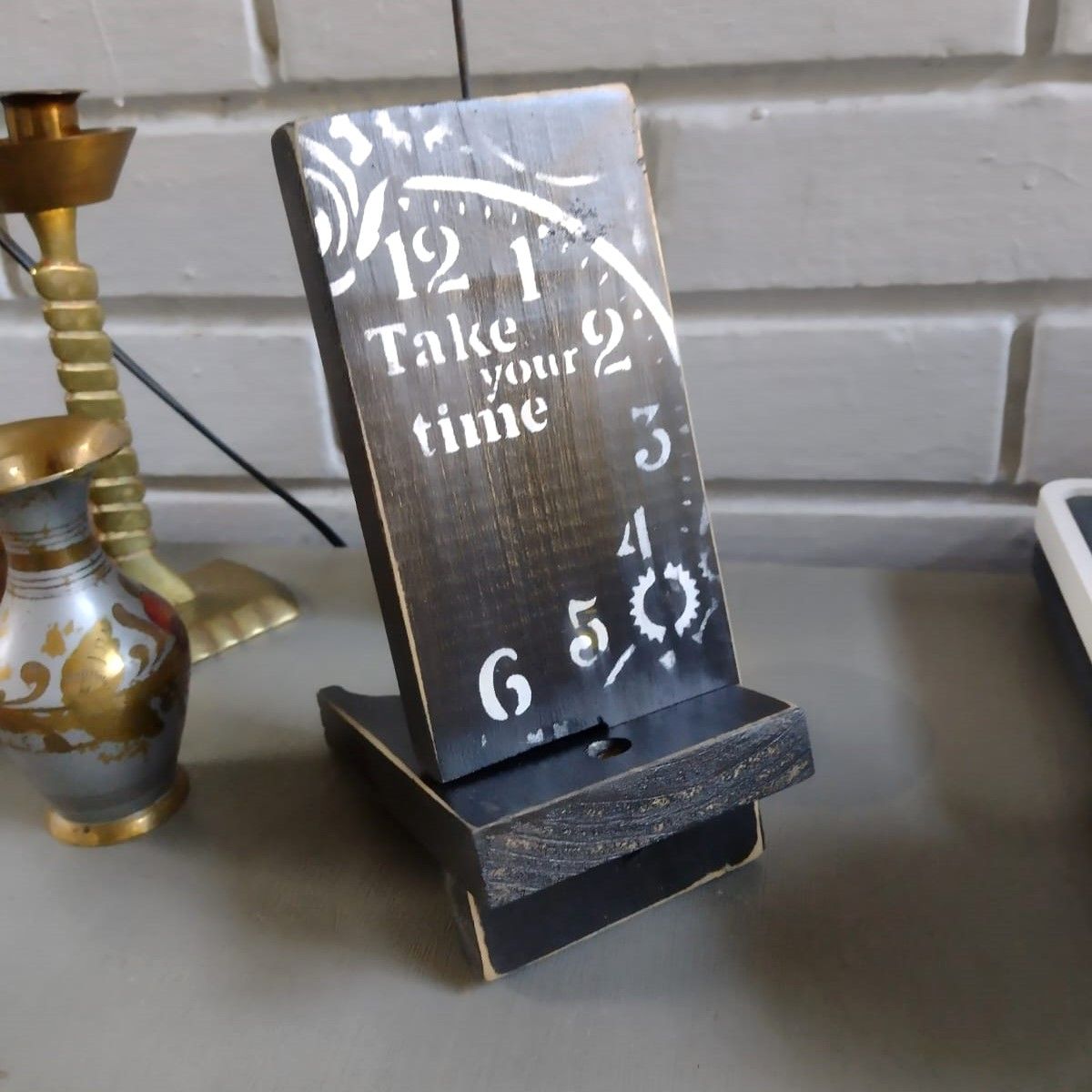 GENERICO - Soporte Celular de Madera en negro