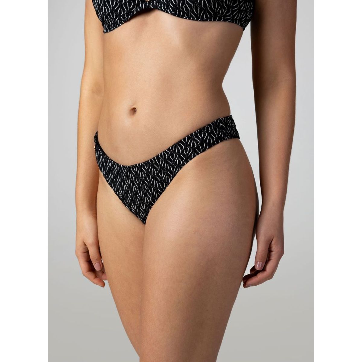 LIZ - Bikini Tanga Ala Delta 17112