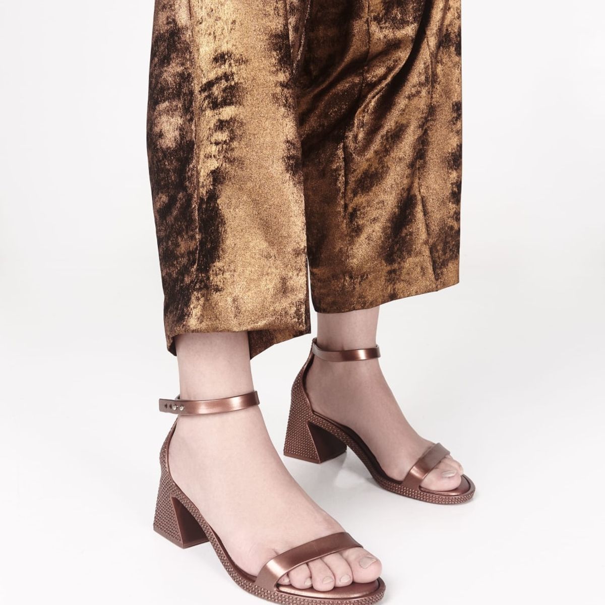 MELISSA - Sandalia Melissa Lux Heel Cobre Metalizado