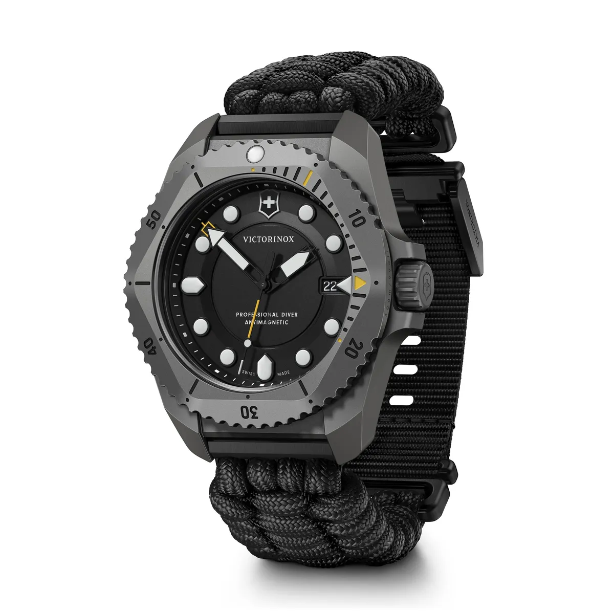 VICTORINOX - Reloj Dive Pro Quartz 43 mm paracord caja titanio Victorinox