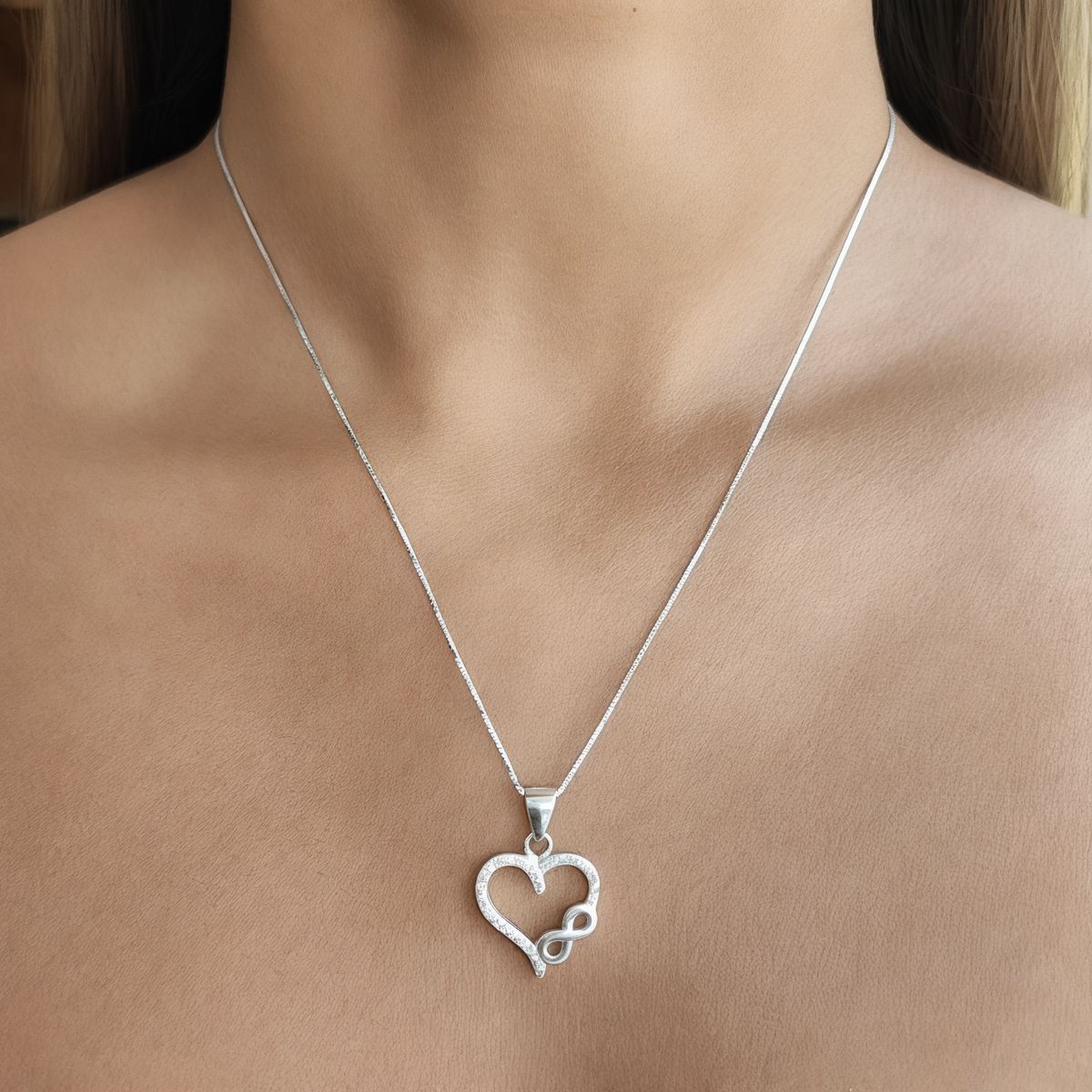 COGGIOLA - Collar Corazón Infinito Circón Plata Fina 925