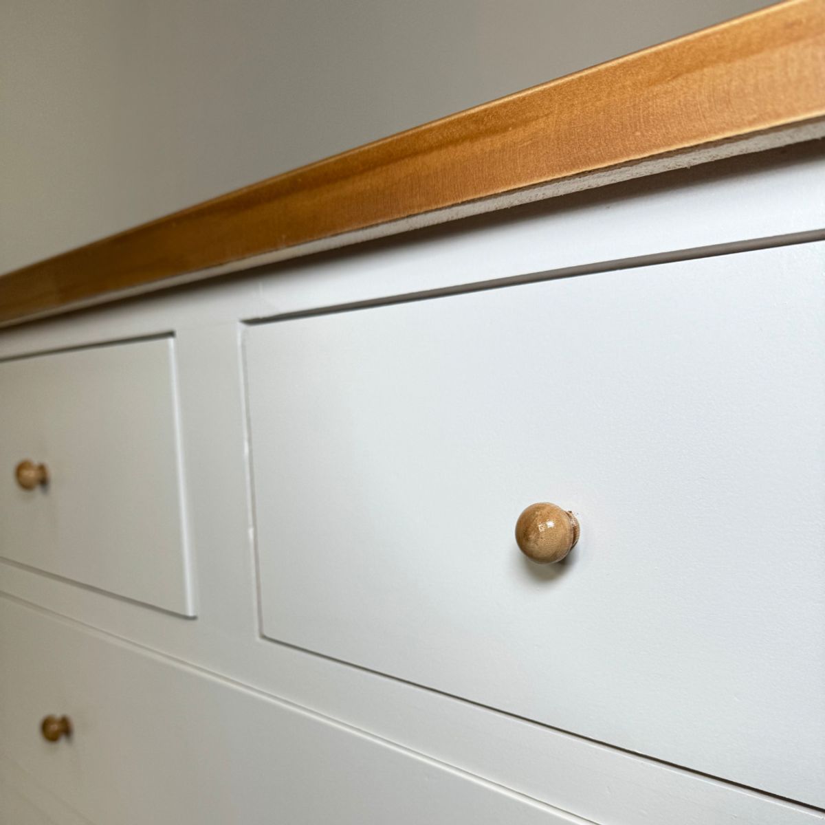 GENERICO - COMODA EMBUTIDOS 5 CAJONES MGR MUEBLES