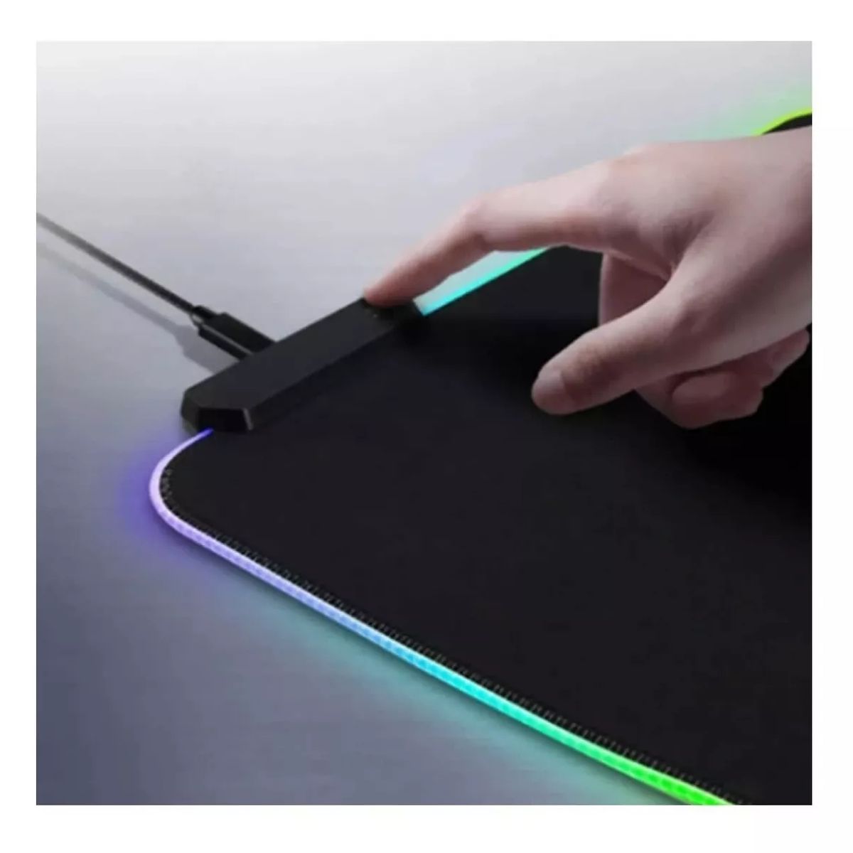 GENERICO - Mouse Pad Gamer Antideslizante Luz Led Xl Excelente Touch Color Negro