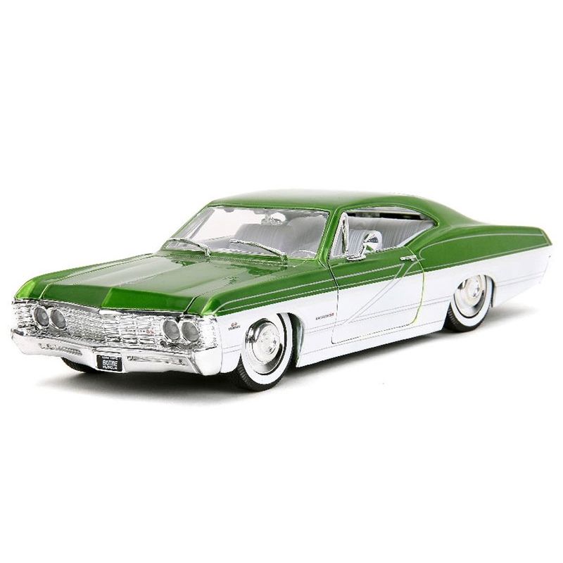 GENERICO - JADA 35025 1:24 BTM 1967 CHEVY IMPALA 2 - DOOR