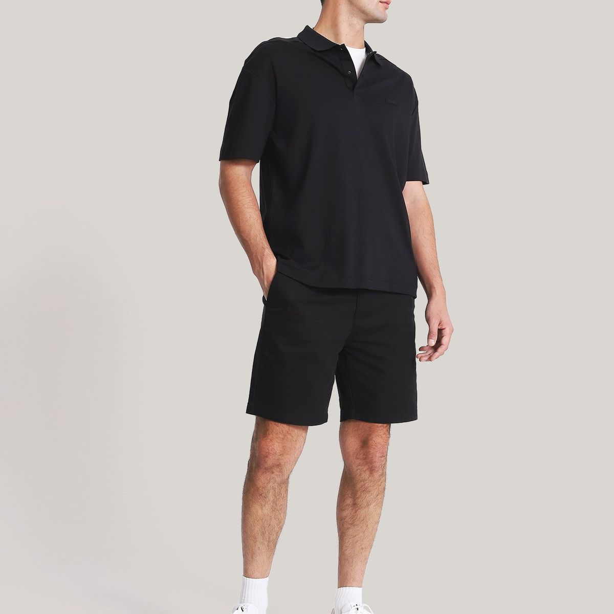 CALVIN KLEIN - Polo Tonal Debossed Negro Calvin Klein