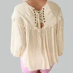ARRAKASTA - Blusa modelo oversize