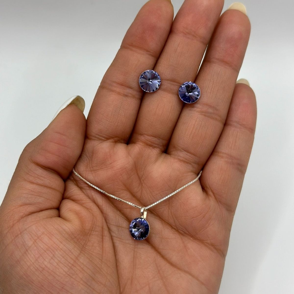 GENERICO - Conjunto Collar Aros Punto Luz Cristal Morado Plata Ley 925