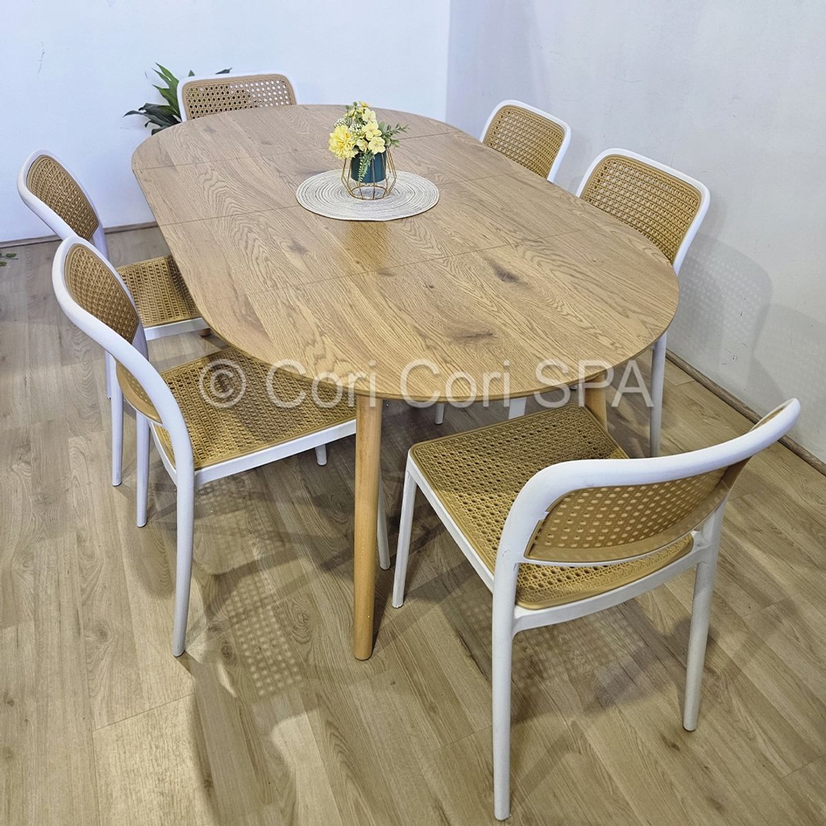 CORI CORI - Comedor Mesa Expandible (100 - 140 - 180CMS) + 6 sillas Delta Blanco