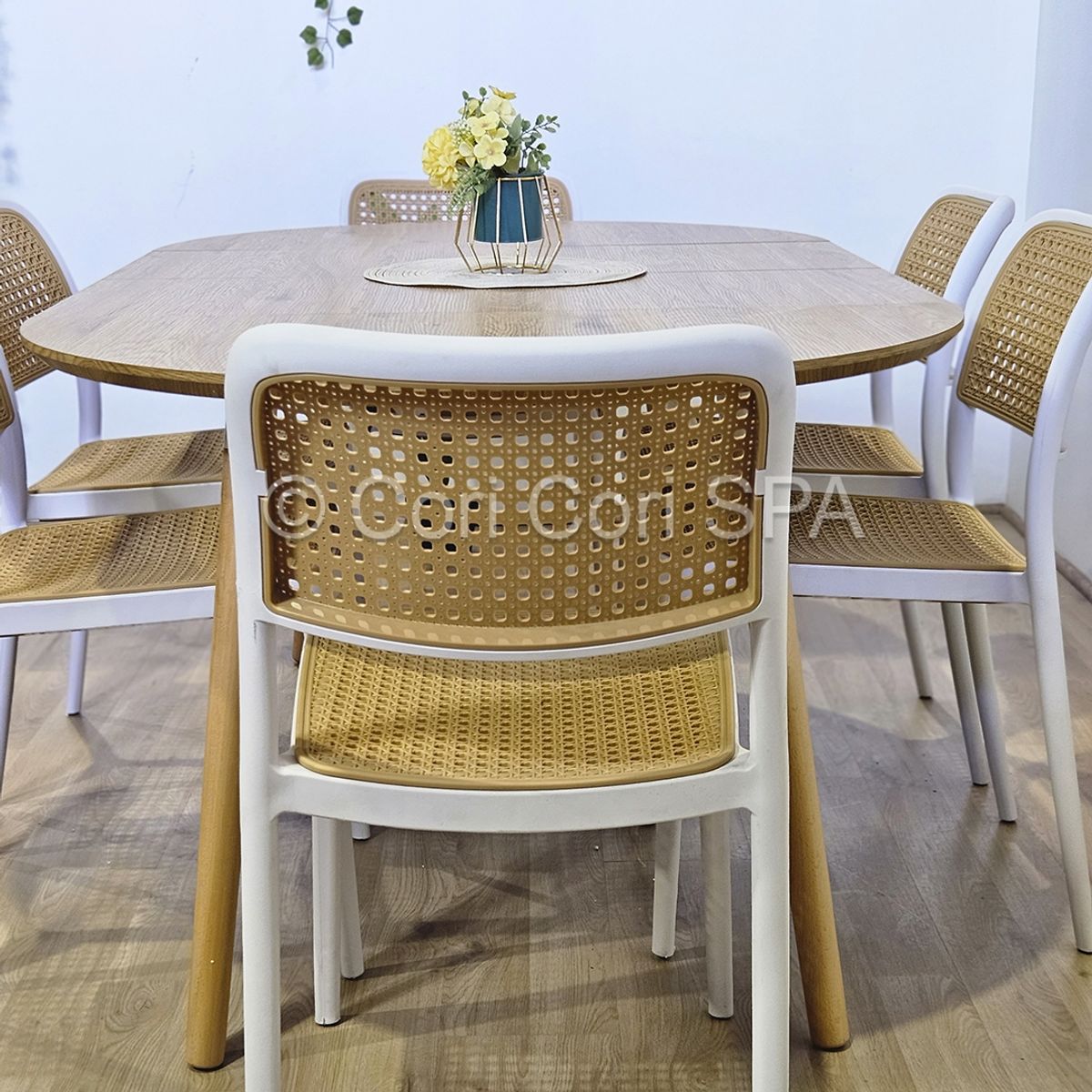 CORI CORI - Comedor Mesa Expandible (100 - 140 - 180CMS) + 6 sillas Delta Blanco