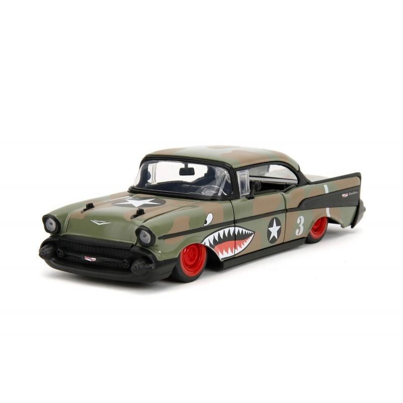 GENERICO - JADA 35027 124 BTM 57 CHEVY BEL AIR CHOP TOP