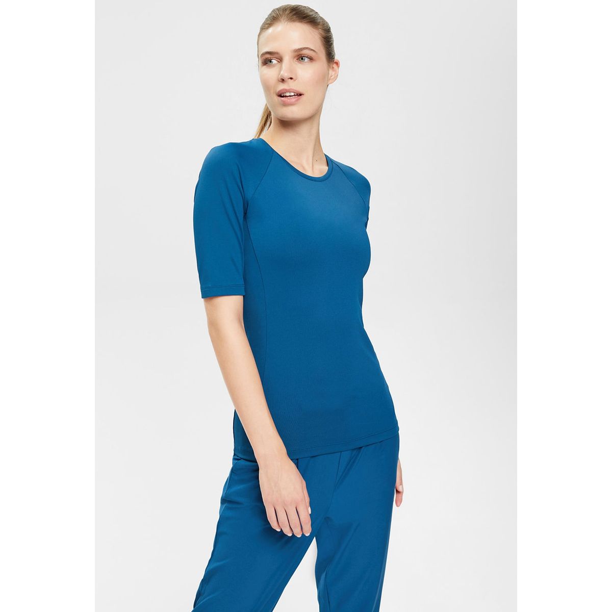 ESPRIT - Polera Deportiva Con Tecnología E-Dry Mujer Esprit ESPRIT