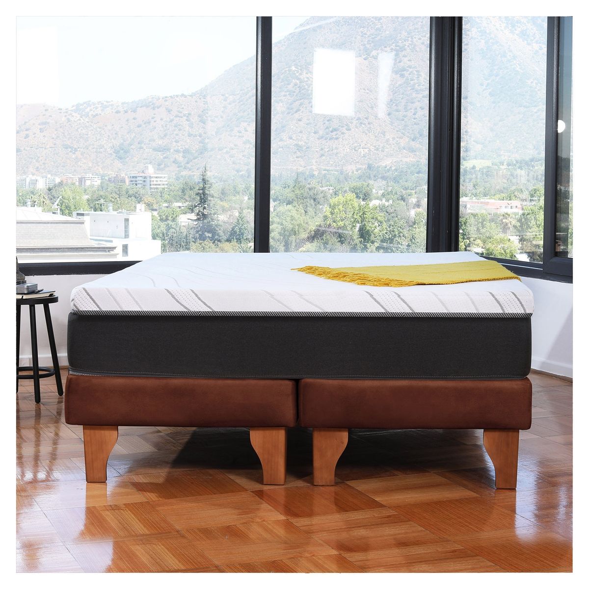 LATAM HOME - CAMA ZEN TOP SPRING HYBRID CUERO KENTUCKY CAFÉ MORO 2PZA