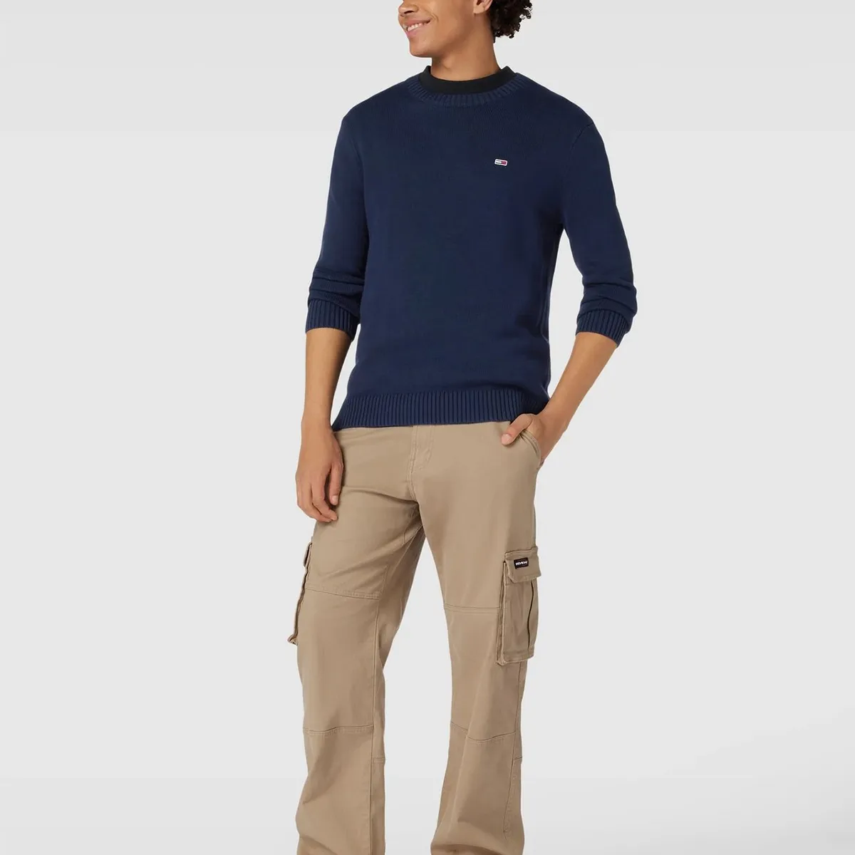 TOMMY HILFIGER - SWEATER ESSENTIAL SLIM FIT AZUL TOMMY JEANS