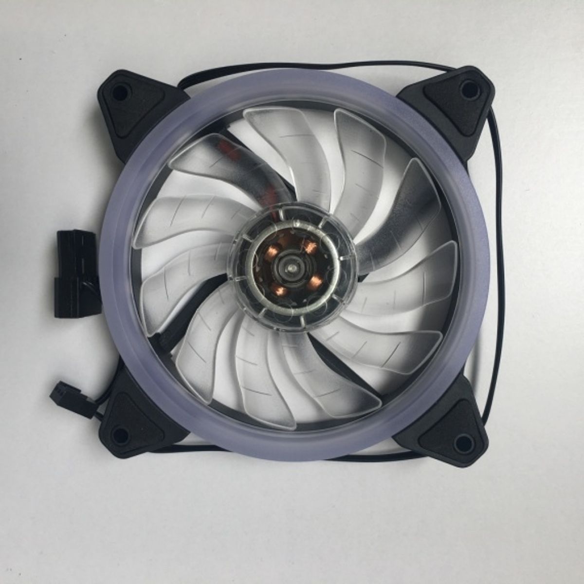 DM - VENTILADOR DE GABINETE 12CM  12V 02A CON LUZ CAMBIO COLOR