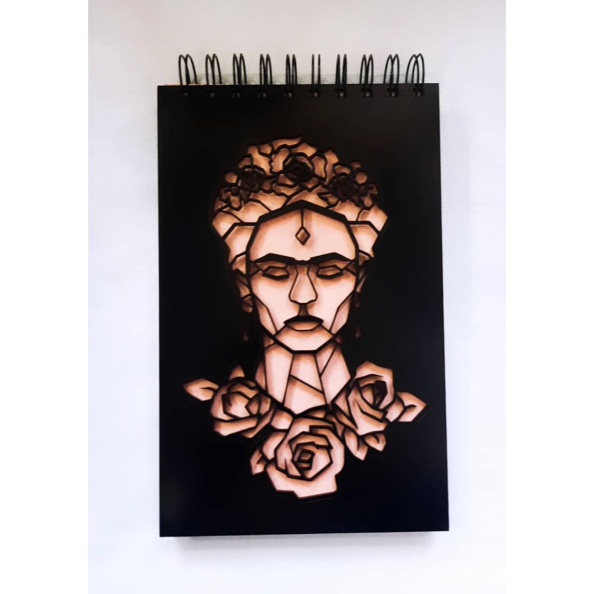 GENERICO - Croquera Frida con tapa de madera negro