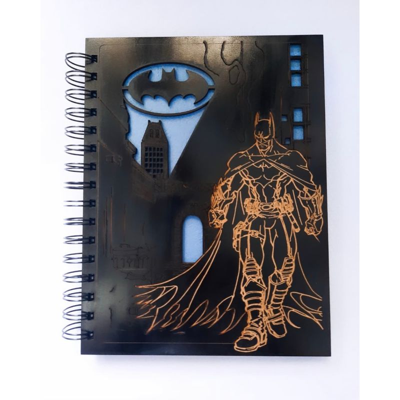 GENERICO - Cuaderno Batman con tapa de madera negro