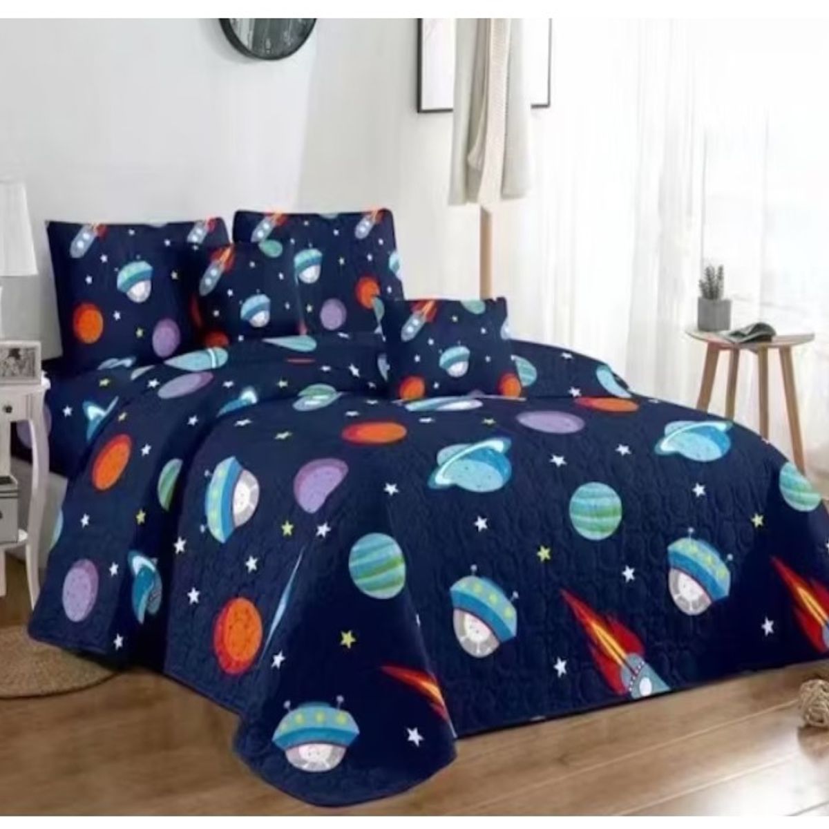 COMPRAPO - Cubrecama Quilt Infantil Liviano 1.5 Pza Mod Platillos y Planetas