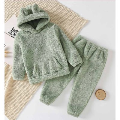 Imagen 2 del producto Set Invierno 2 Piezas Polerón y Pantalón Unisex Verde Olivo