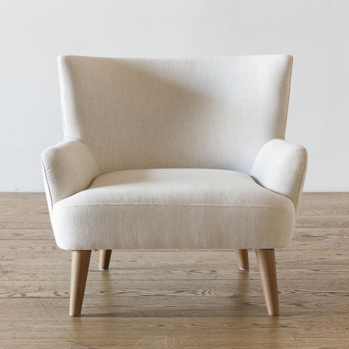 AMOBLE - Poltrona Carmina Beige Amoblé