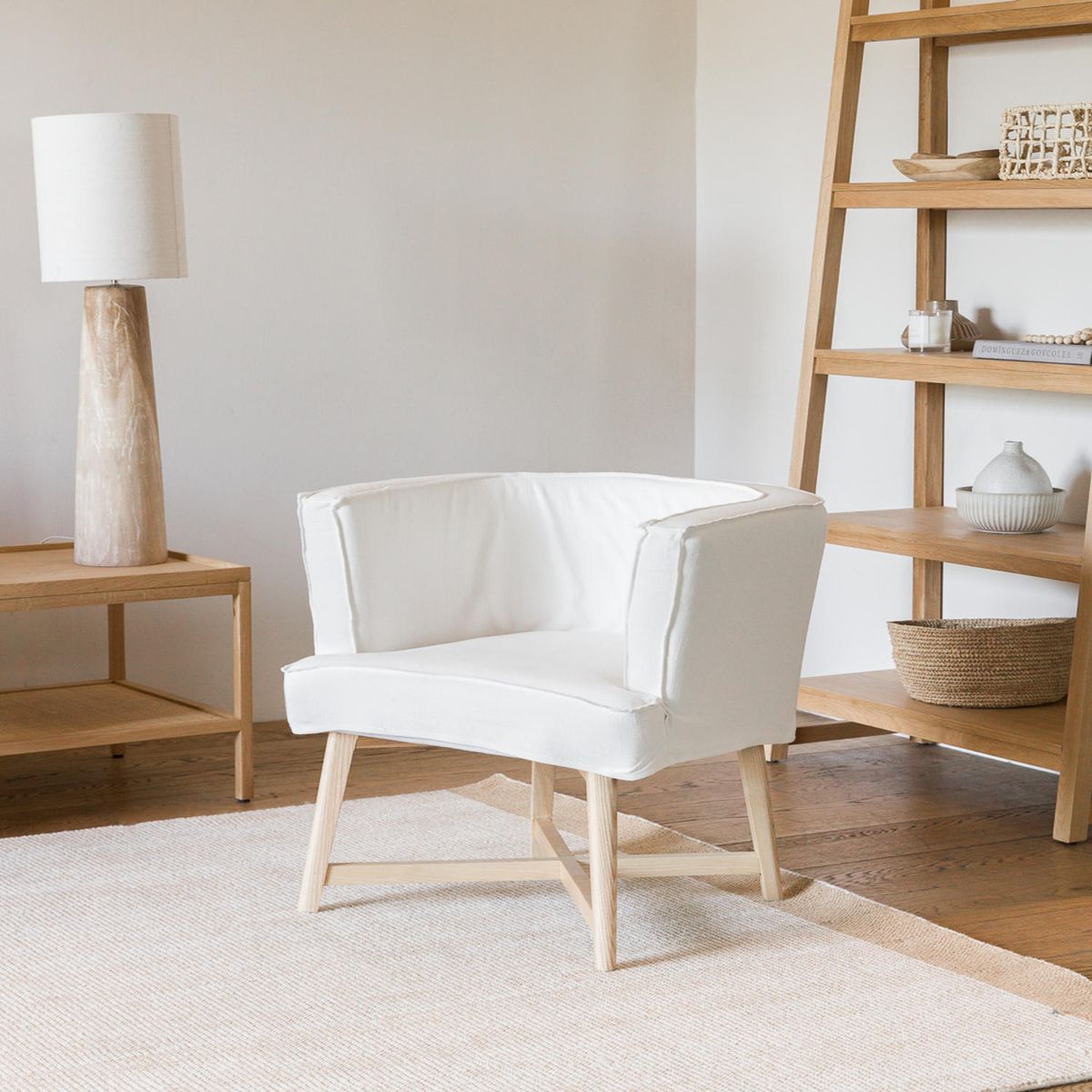 AMOBLE - Poltrona Pamplona Lino Blanco NEW Amoblé