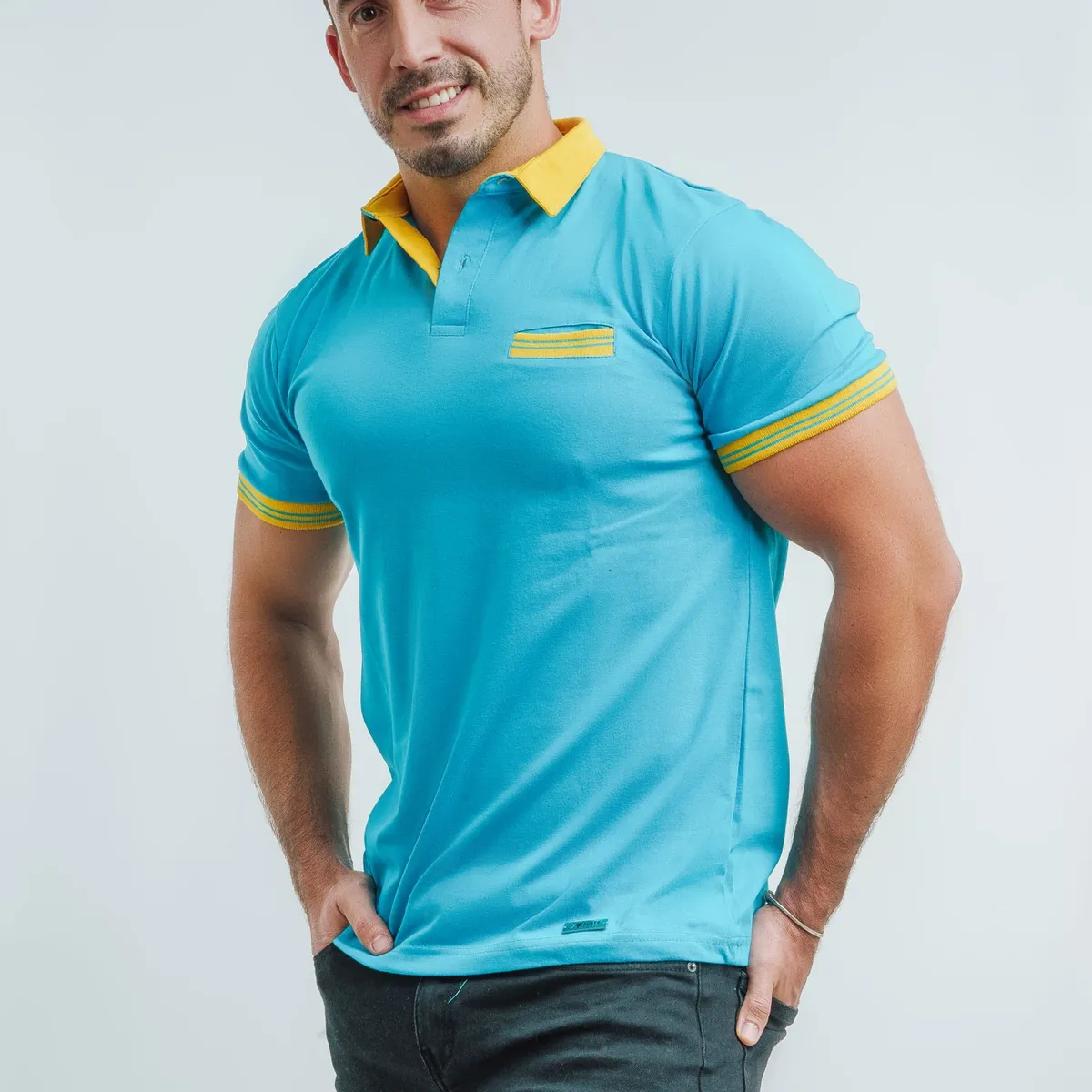 SUITE 1503 MEN'S BRAND EXPERIENCE - Polera Cuello V Manga Corta Celeste SUITE1503 Mens Brand Experience