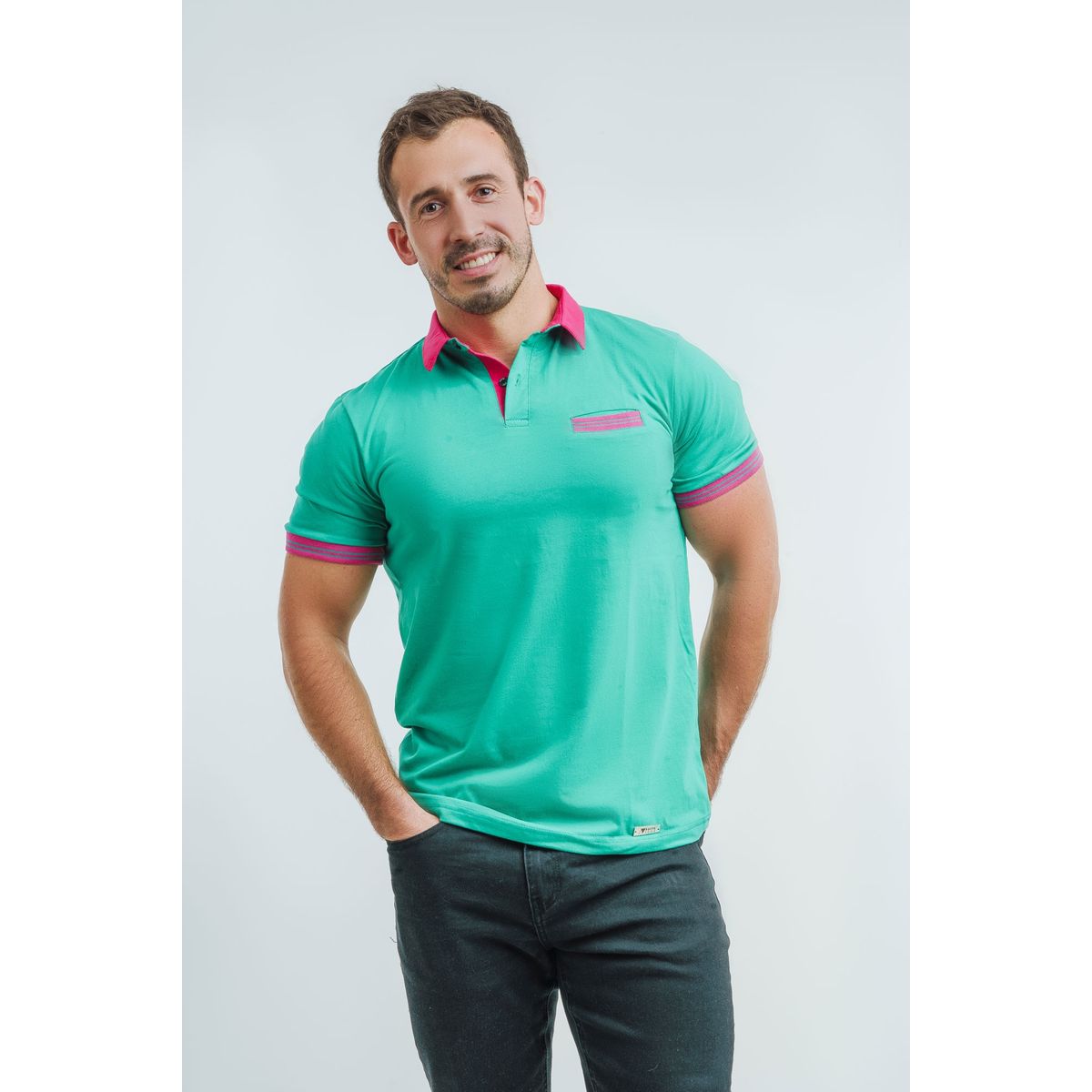 SUITE 1503 MEN'S BRAND EXPERIENCE - Polera Cuello V Manga Corta Esmeralda Algodón Hombre SUITE1503 Mens Brand Experience