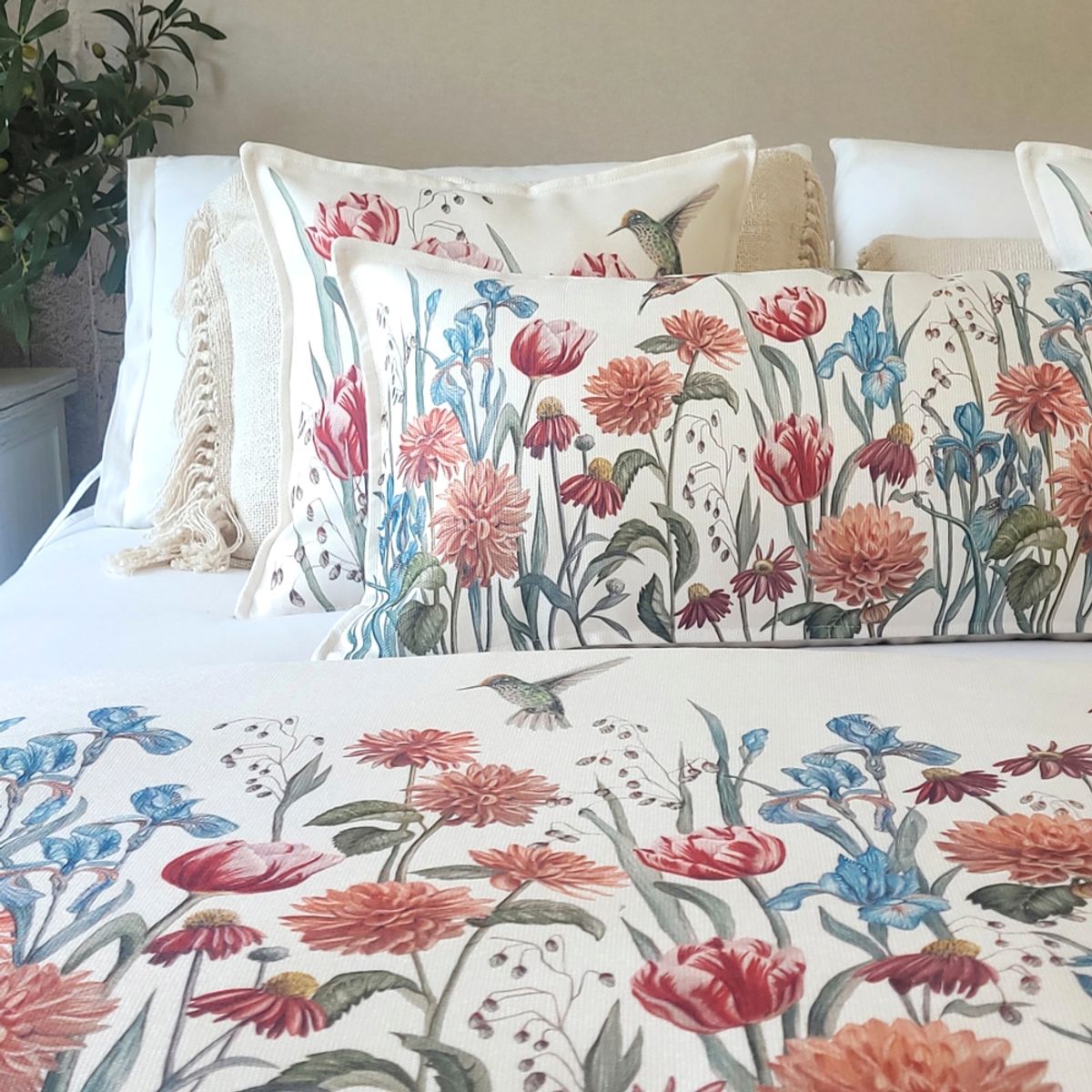 MARGARITA SCHEEL BY CASA ALVARINHO - FUNDA COJÍN MARISA BULERÍA FLORAL XL