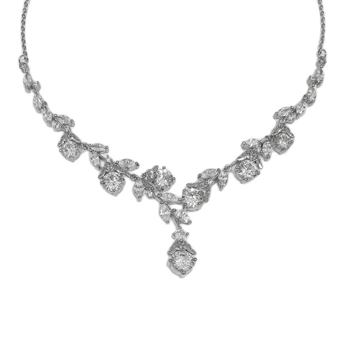 GENERICO - Set De Collar Y Aros Para Fiesta Carmesi
