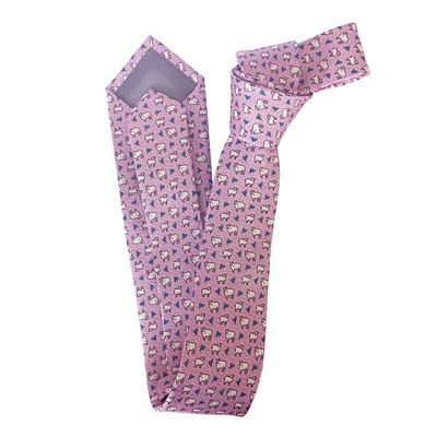 Imagen 2 del producto Corbata Rosada de Seda con Estampado de Ovejitas