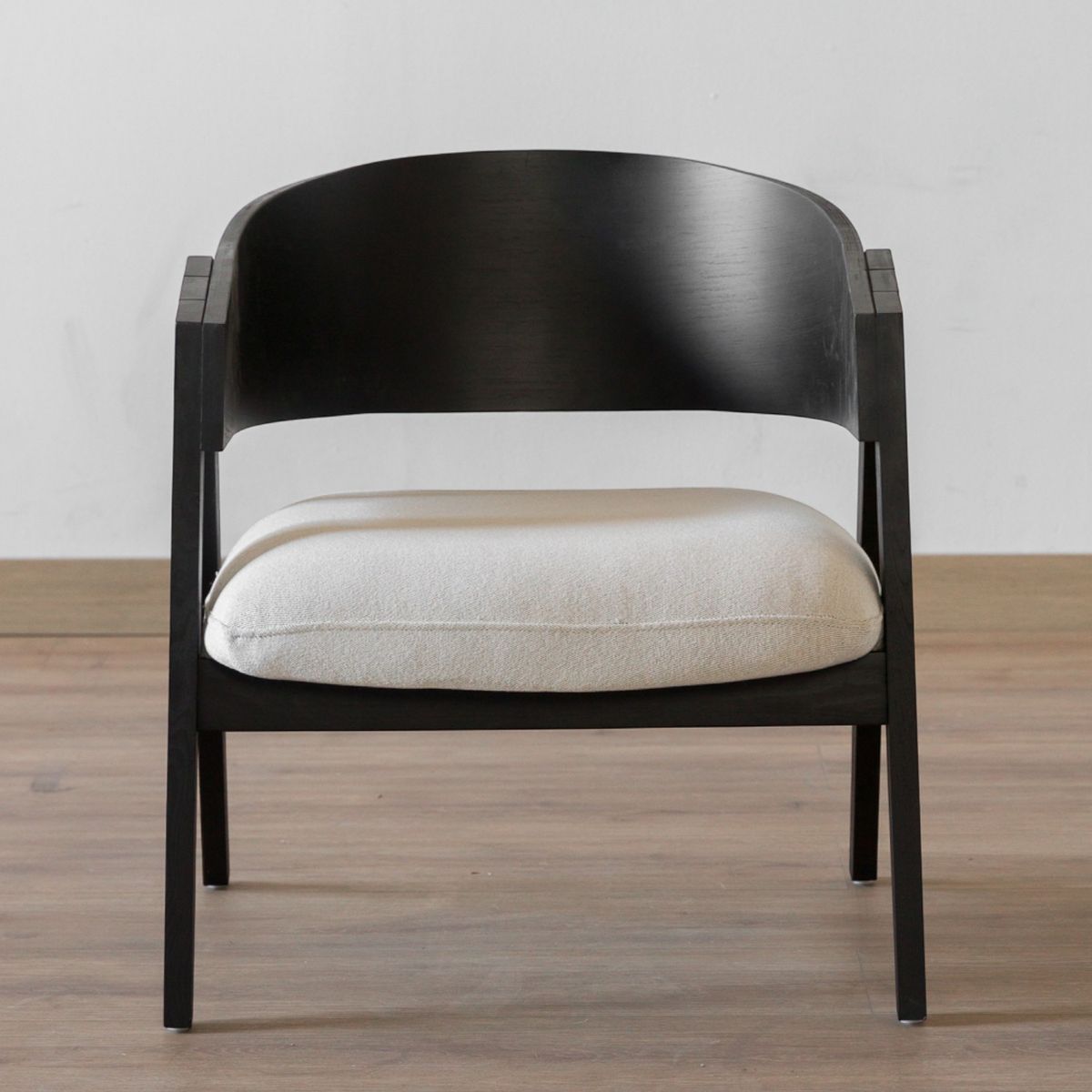 AMOBLE - Poltrona Luna Negra Amoblé