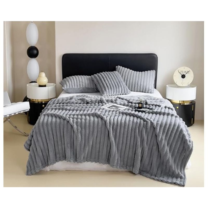 COMPRAPO - Frazada Manta Coral Acanalada 2 Pzas.o King 200X220 Cm. Gris