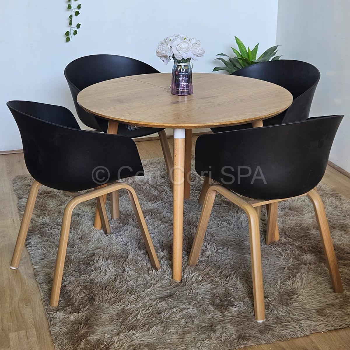 CORI CORI - Comedor Mesa Expandible 100-140-180cm + 4 Sillas Cup Negro