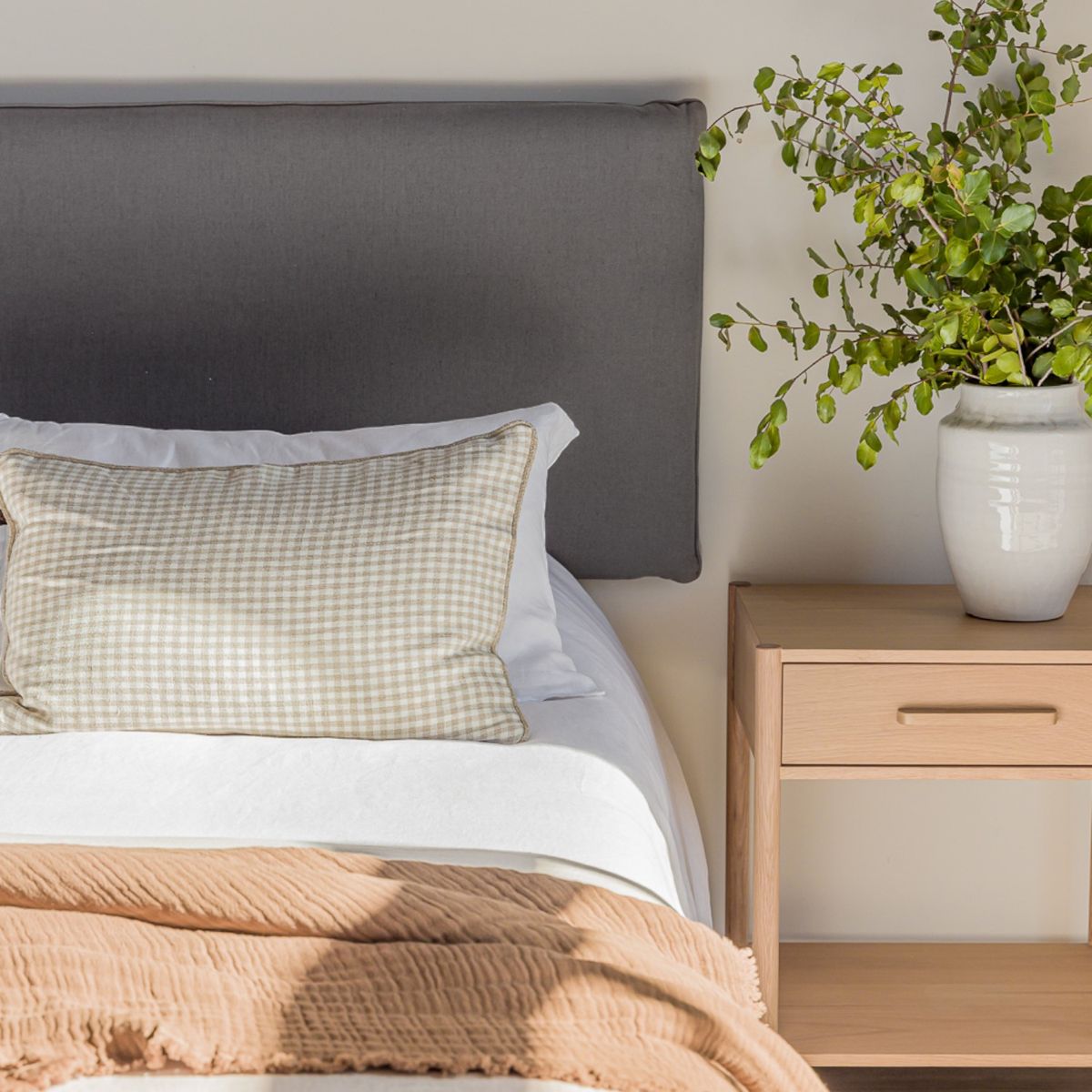 AMOBLE - Respaldo Malaga Gris 190 Amoblé