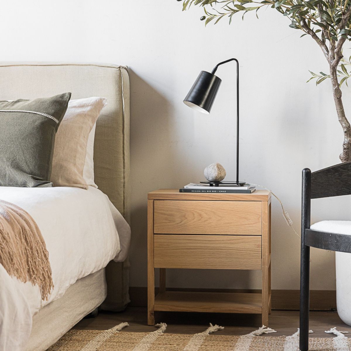 AMOBLE - Velador Doris Natural Amoblé